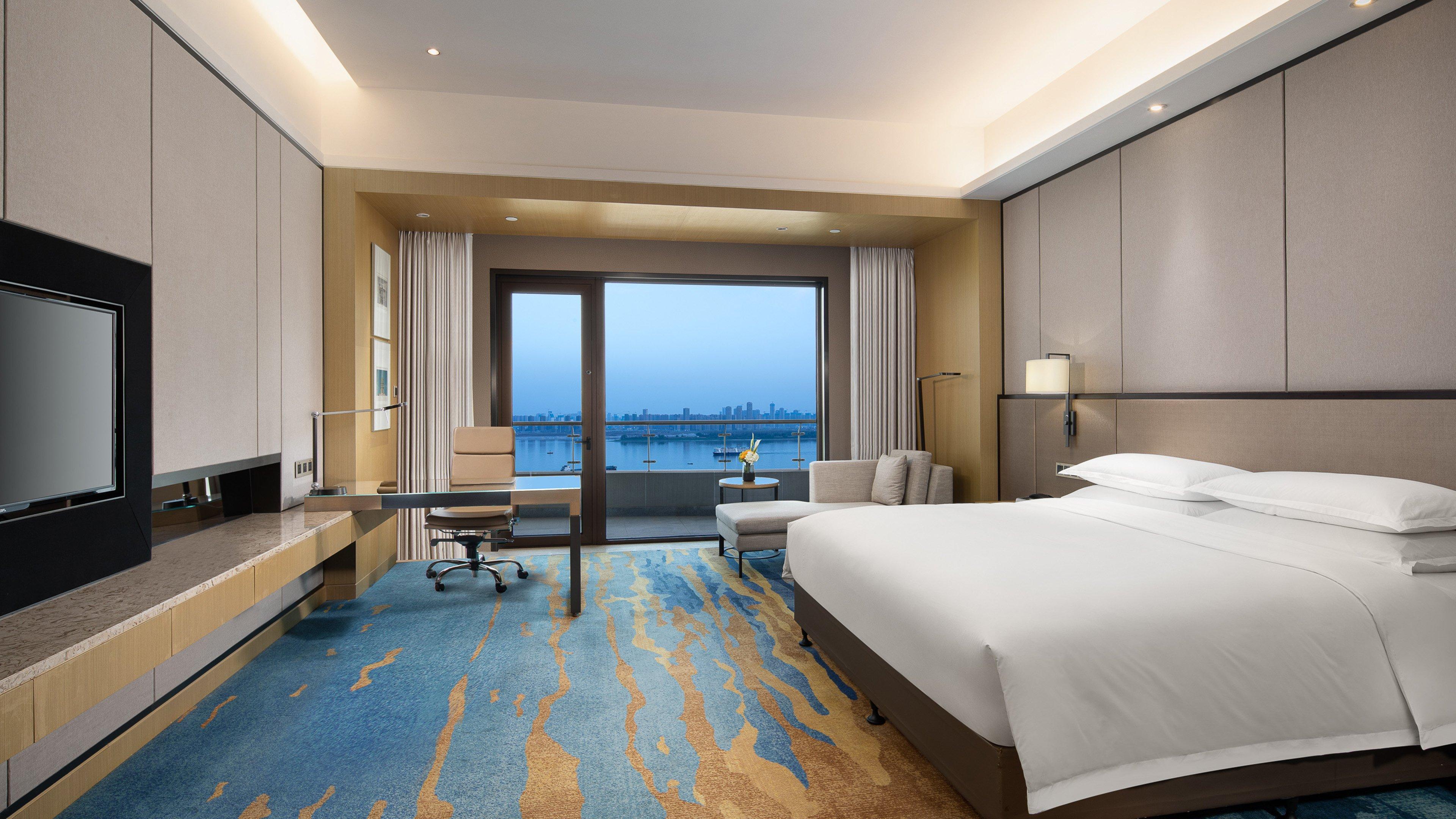 Intercontinental Wuhan By Ihg - Yangtze River View Exterior photo