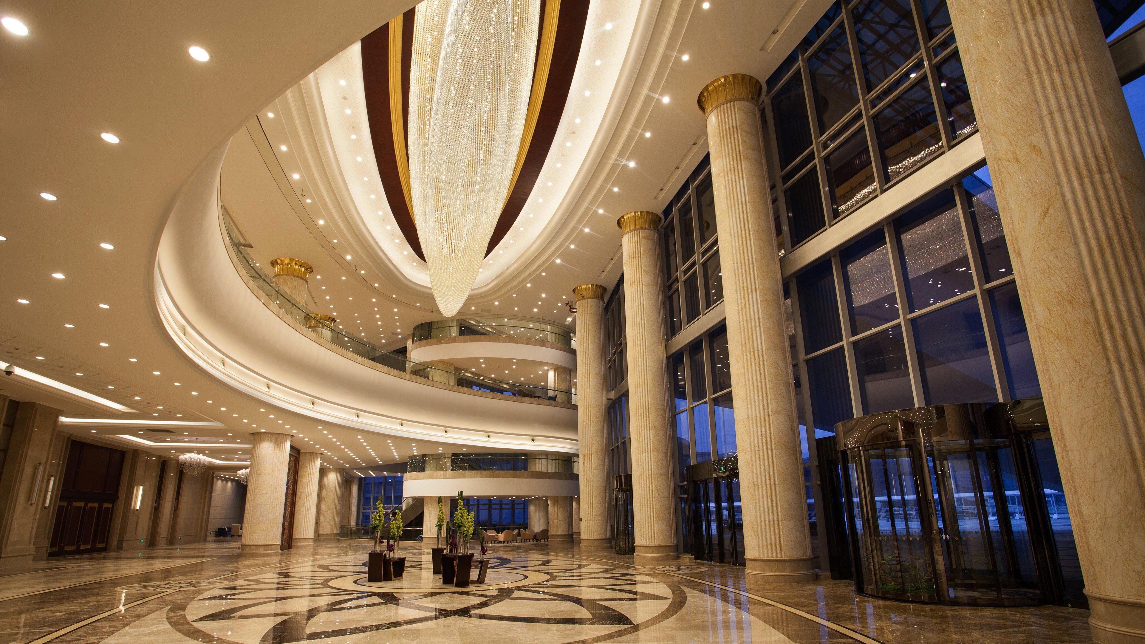 Intercontinental Wuhan By Ihg - Yangtze River View Exterior photo