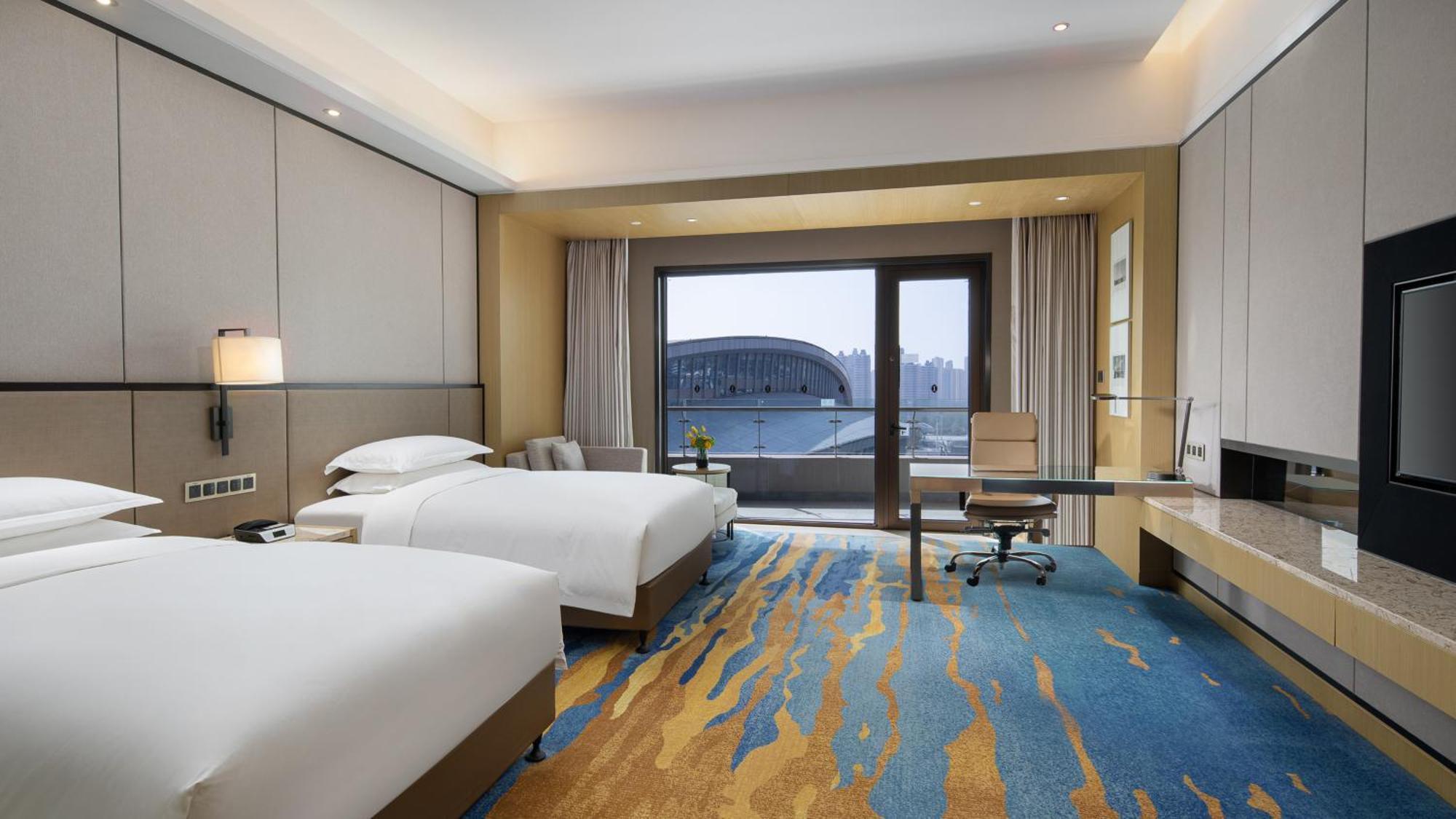 Intercontinental Wuhan By Ihg - Yangtze River View Exterior photo